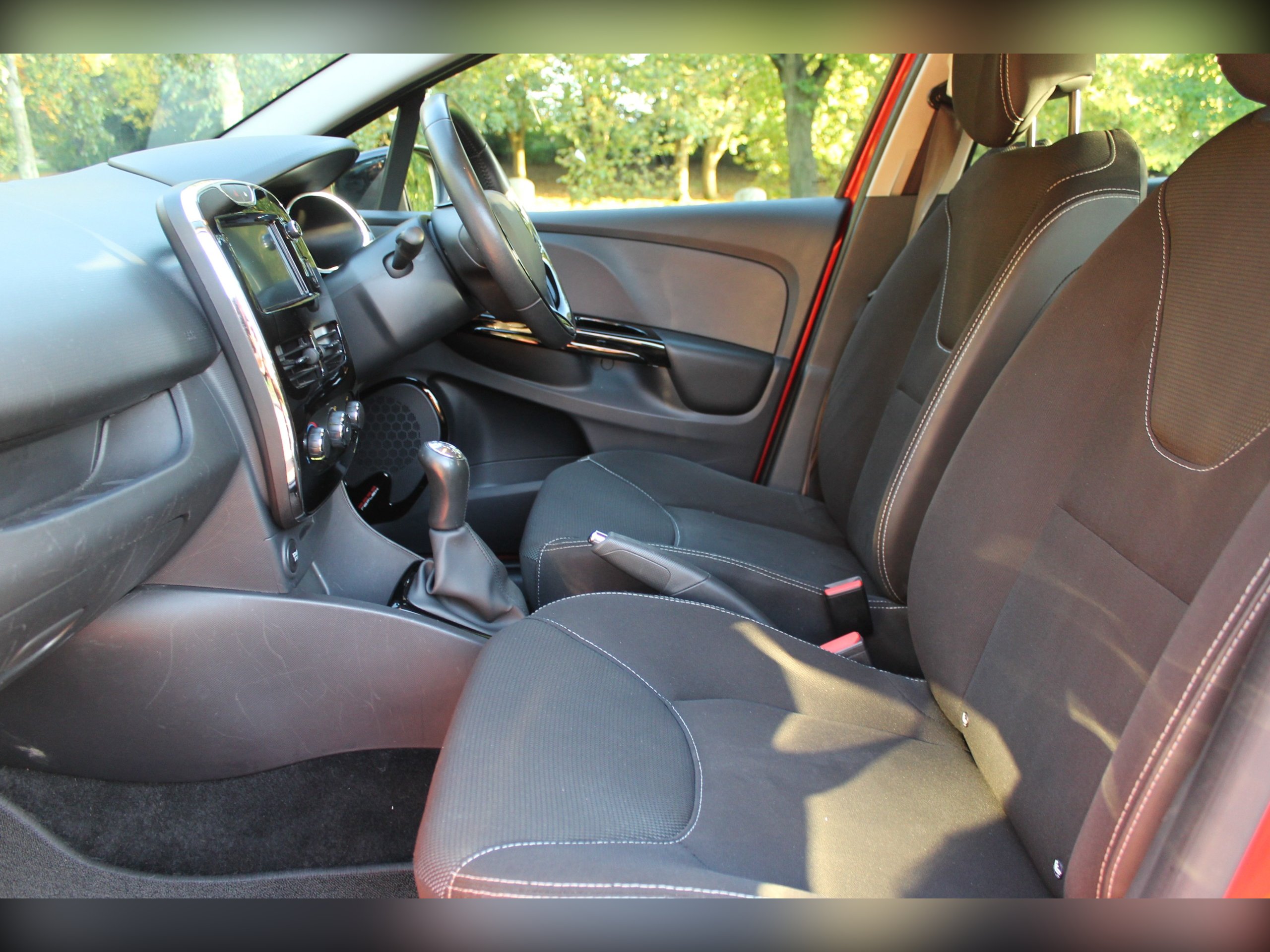 Used 2013 Renault Clio DYNAMIQUE MEDIANAV 5Door for sale in