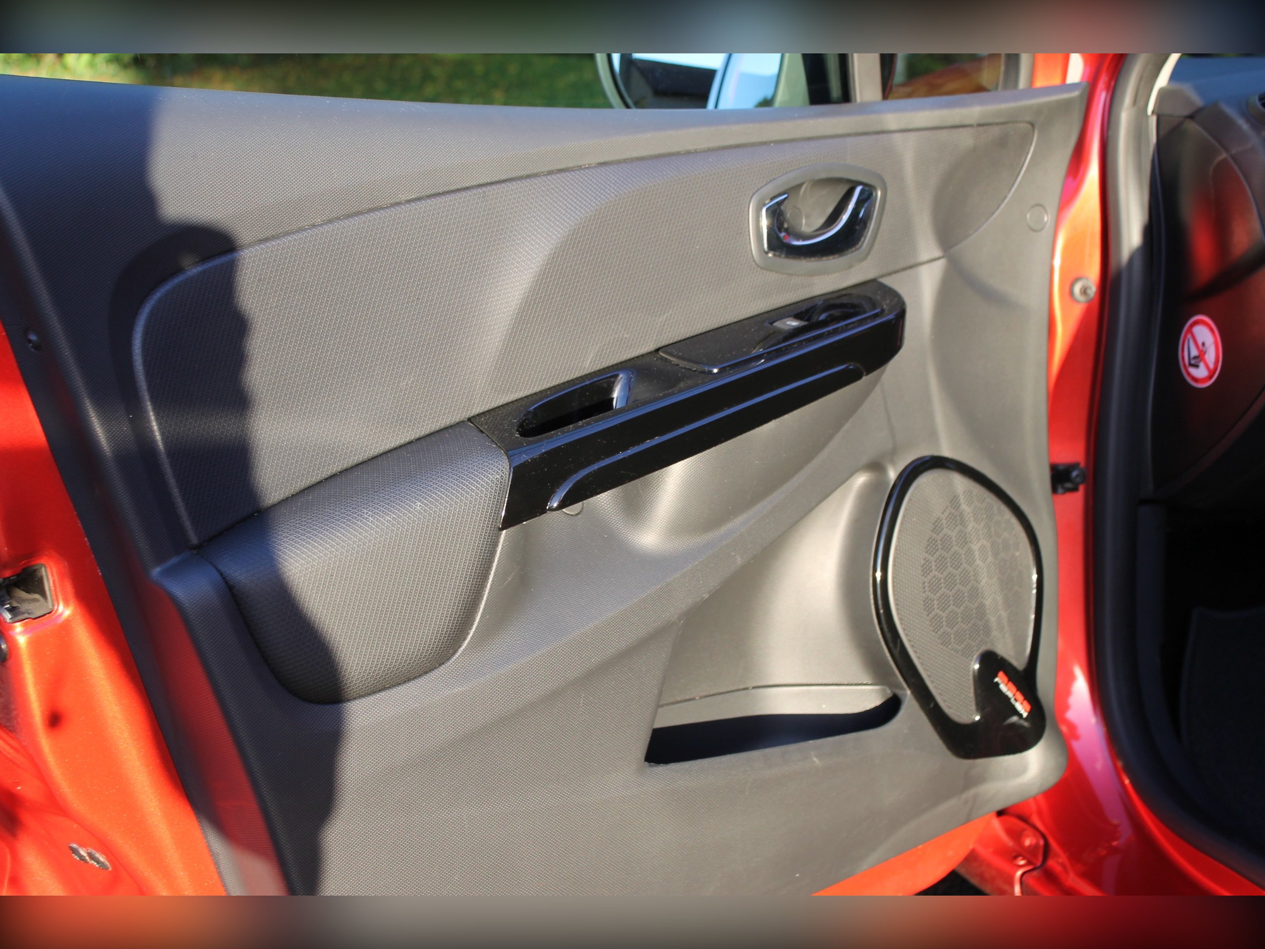 Used 2013 Renault Clio DYNAMIQUE MEDIANAV 5Door for sale in